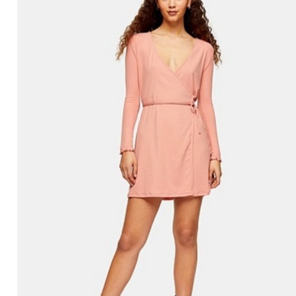 TOPSHOP Long Sleeve Seersucker Wrap… - Picture 2 of 9